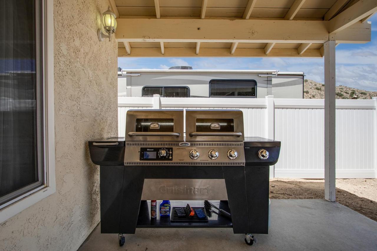 Peaceful Home With Nature Views & Trail Access Yucca Valley Exterior foto